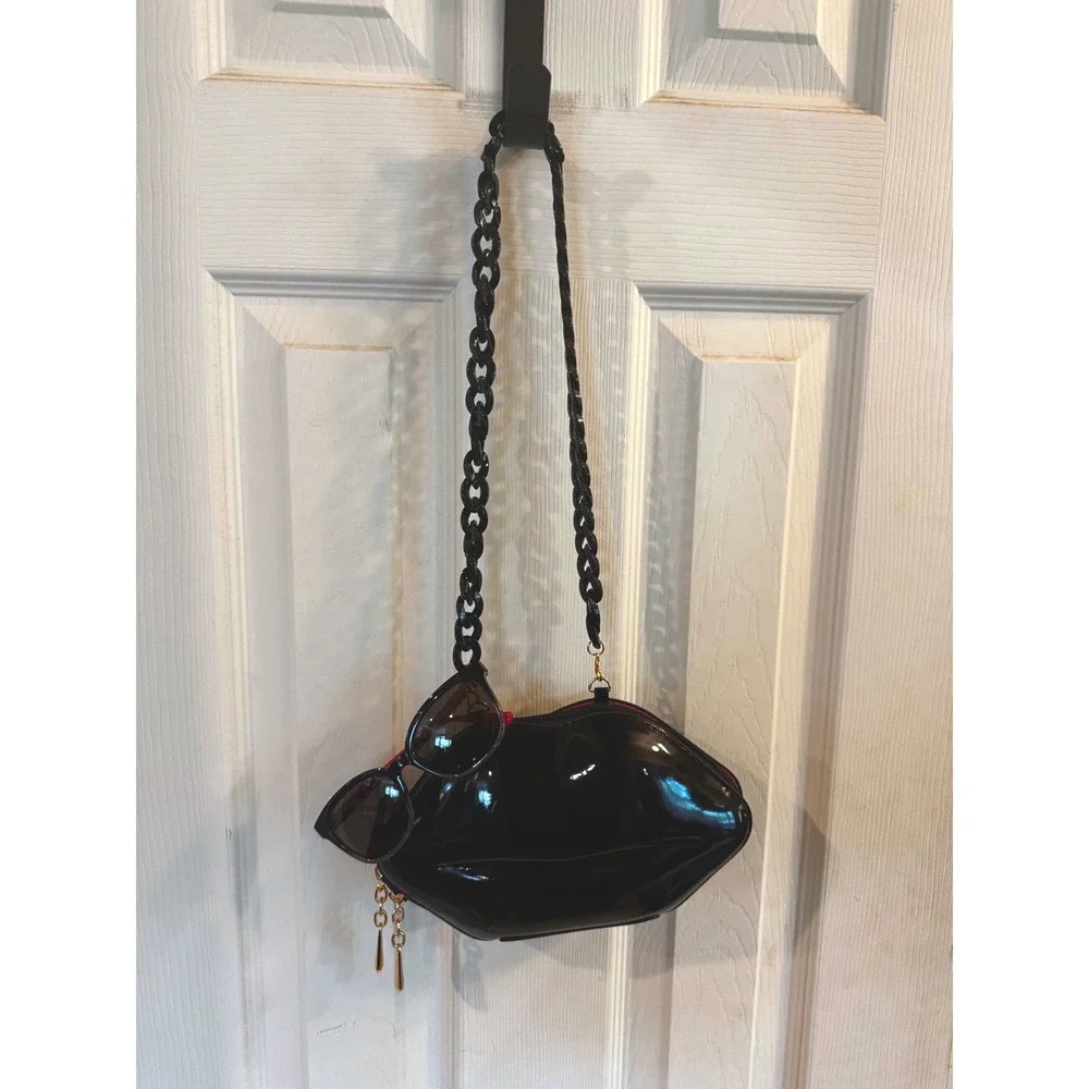 Betsey‎ Johnson Black Lips Crossbody Bag and Heart Sunglasses Set BE303-BLK